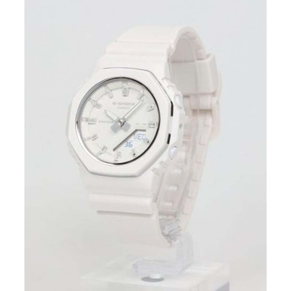 CASIO　腕時計 G-SHOCK　GMA-P2110-7AJF Casio G-Shock Analog-Digital Women GMA-P2110-7AJF | Sakurawatches.com