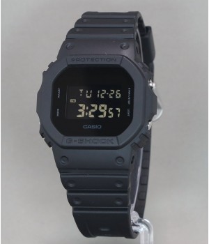 Casio G-Shock Digital DW-5600UBB-1JF