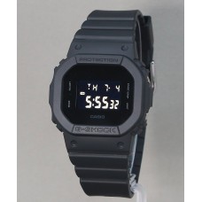 Casio G-Shock Digital Women GMD-S5610BB-1JF
