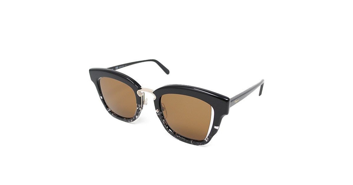 Salvatore Ferragamo Sunglasses Woman Black SF886S-005  display picture 3