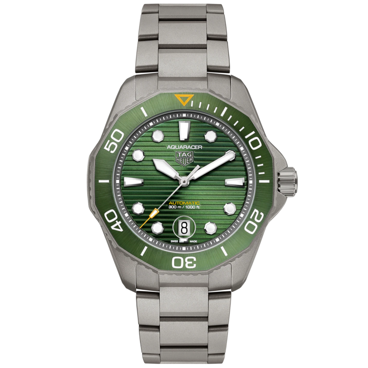 Tag Heuer Aquaracer Professional 300 Date Titanium WBP208B.BF0631