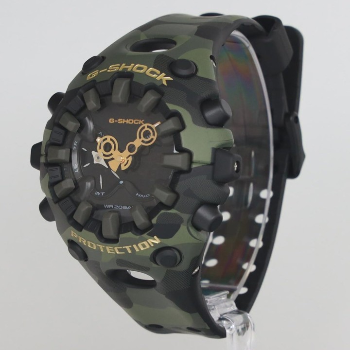 Casio G-Shock ANALOG-DIGITAL BOLD CAMO SERIES, CAMO AND GOLD GA-V01CMG-3AJF