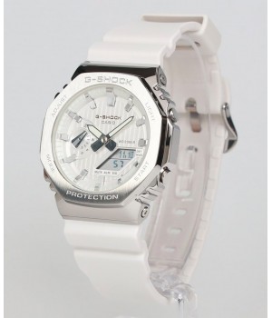 Casio G-Shock Analog-Digital PRECIOUS HEART SELECTION 2025 GM-2110SH-7AJF