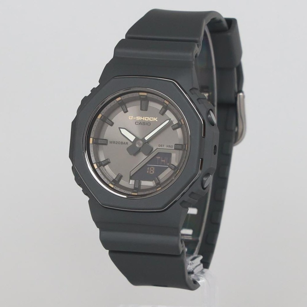 Casio G-Shock Analog-Digital Women GMA-P2126W-8AJR | Sakurawatches.com