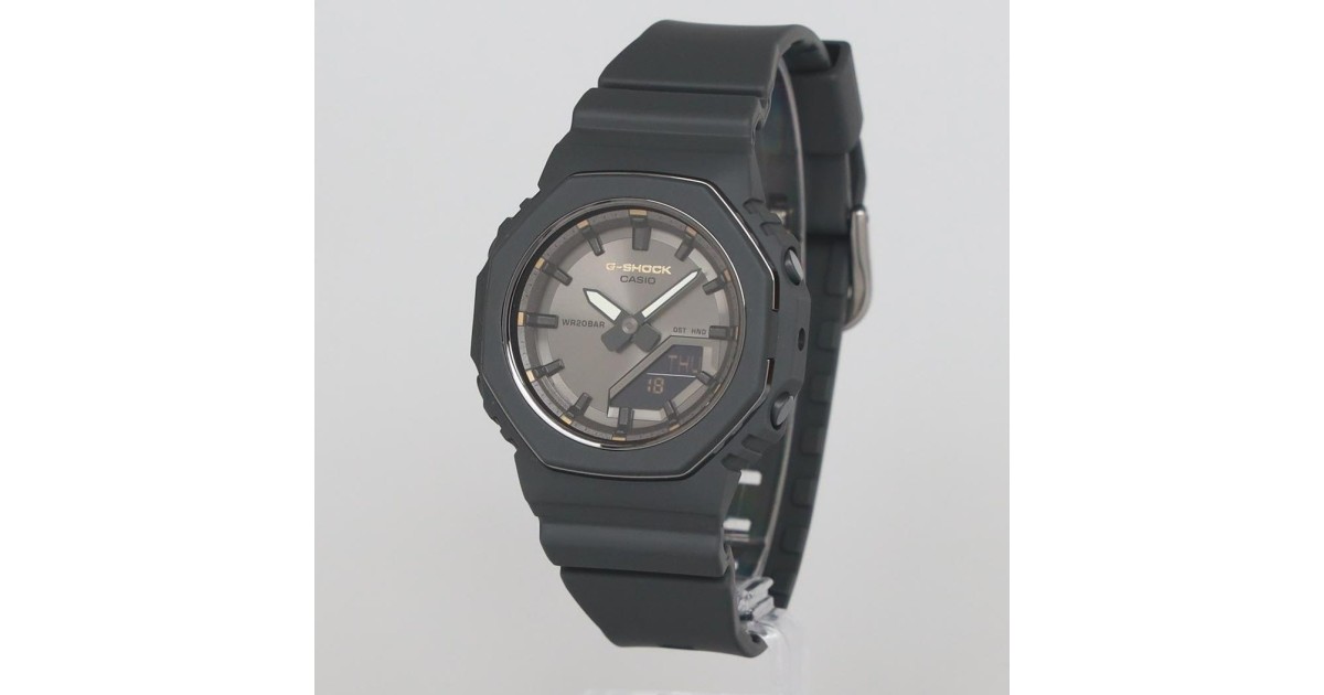 Casio G-Shock Analog-Digital Women GMA-P2126W-8AJR | Sakurawatches.com